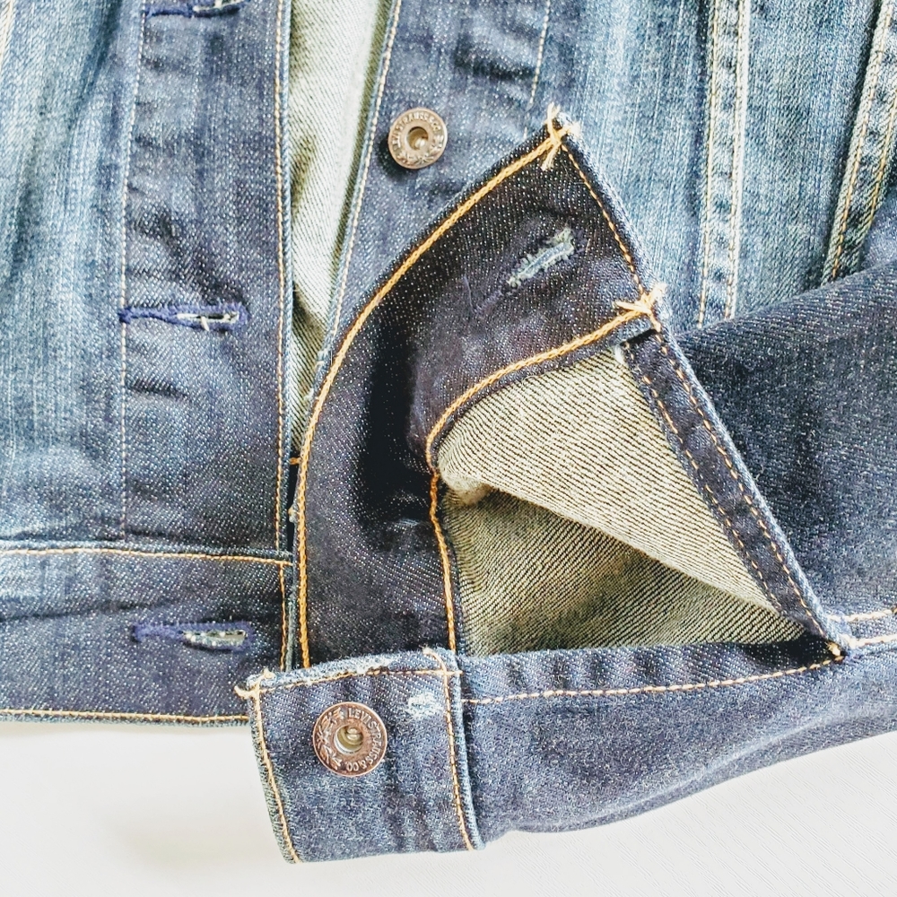 Levi's | Original Trucker Dark Wash Denim Jacket - Picture 9 of 9